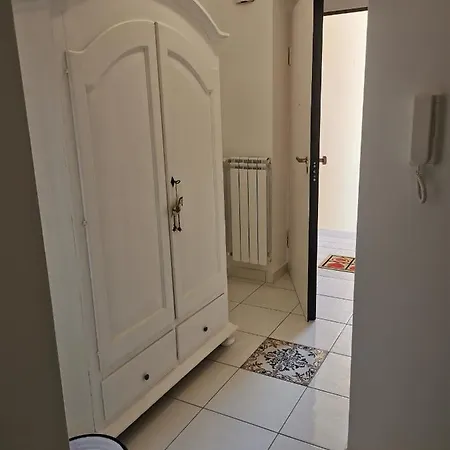 Apartment Via Roma 103 *