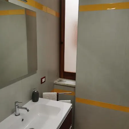 Apartment Via Roma 103